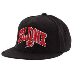 H14 FLAT BILL FLEXFIT HAT - BLACK